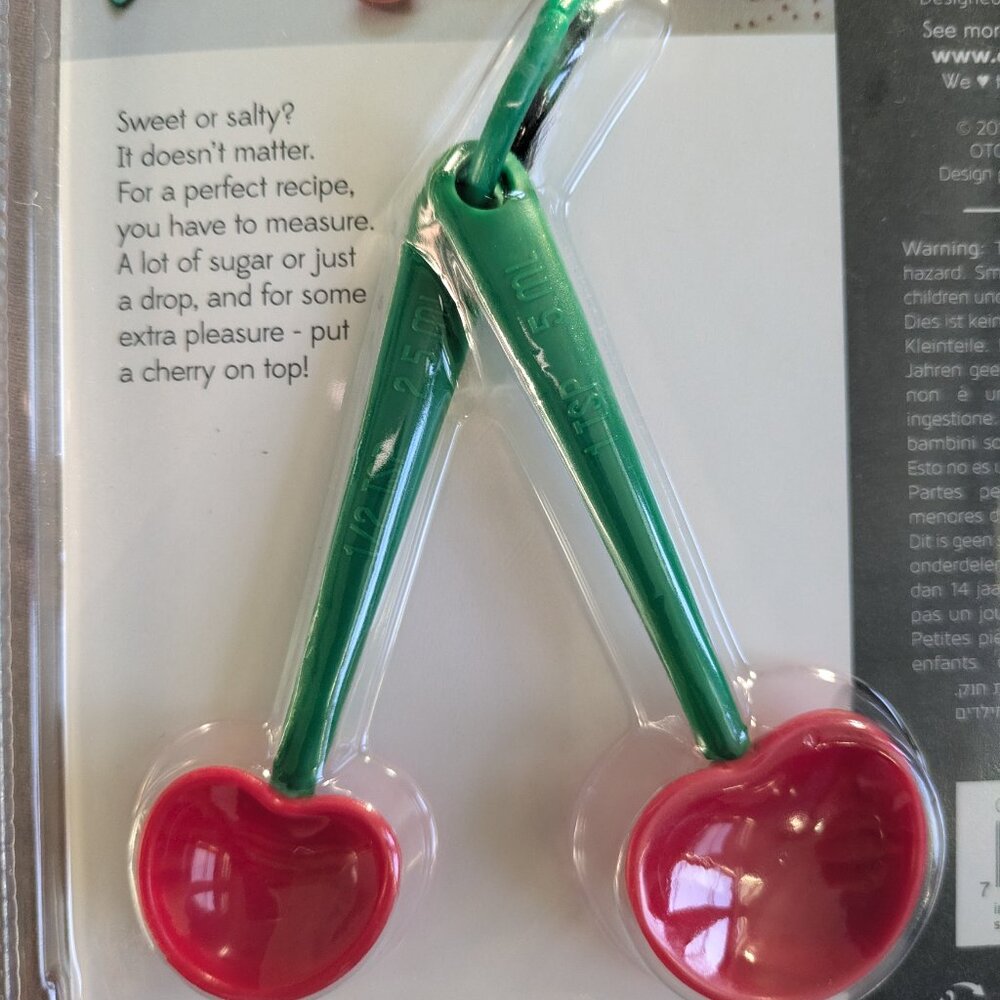 🌸 Mon Cherry Measuring Spoon + Egg Separator NIB - Picture 2 of 6